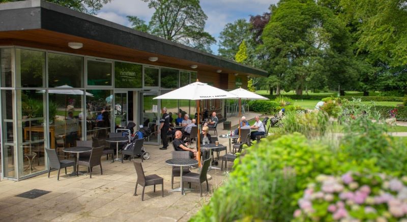 Duxbury Golf Club diner